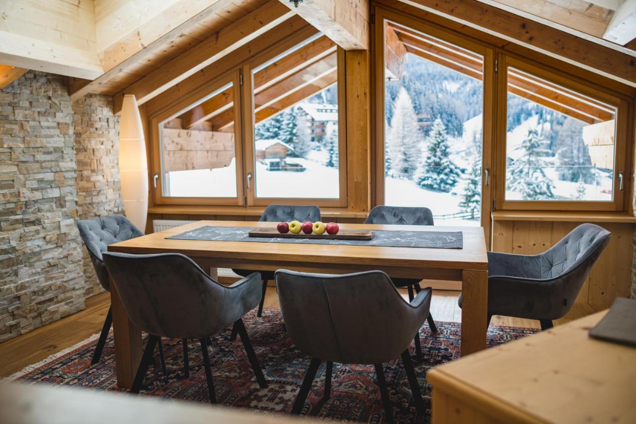 Garni Hotel Rosengarten B&B Сельва-ди-Валь-Гардена Экстерьер фото